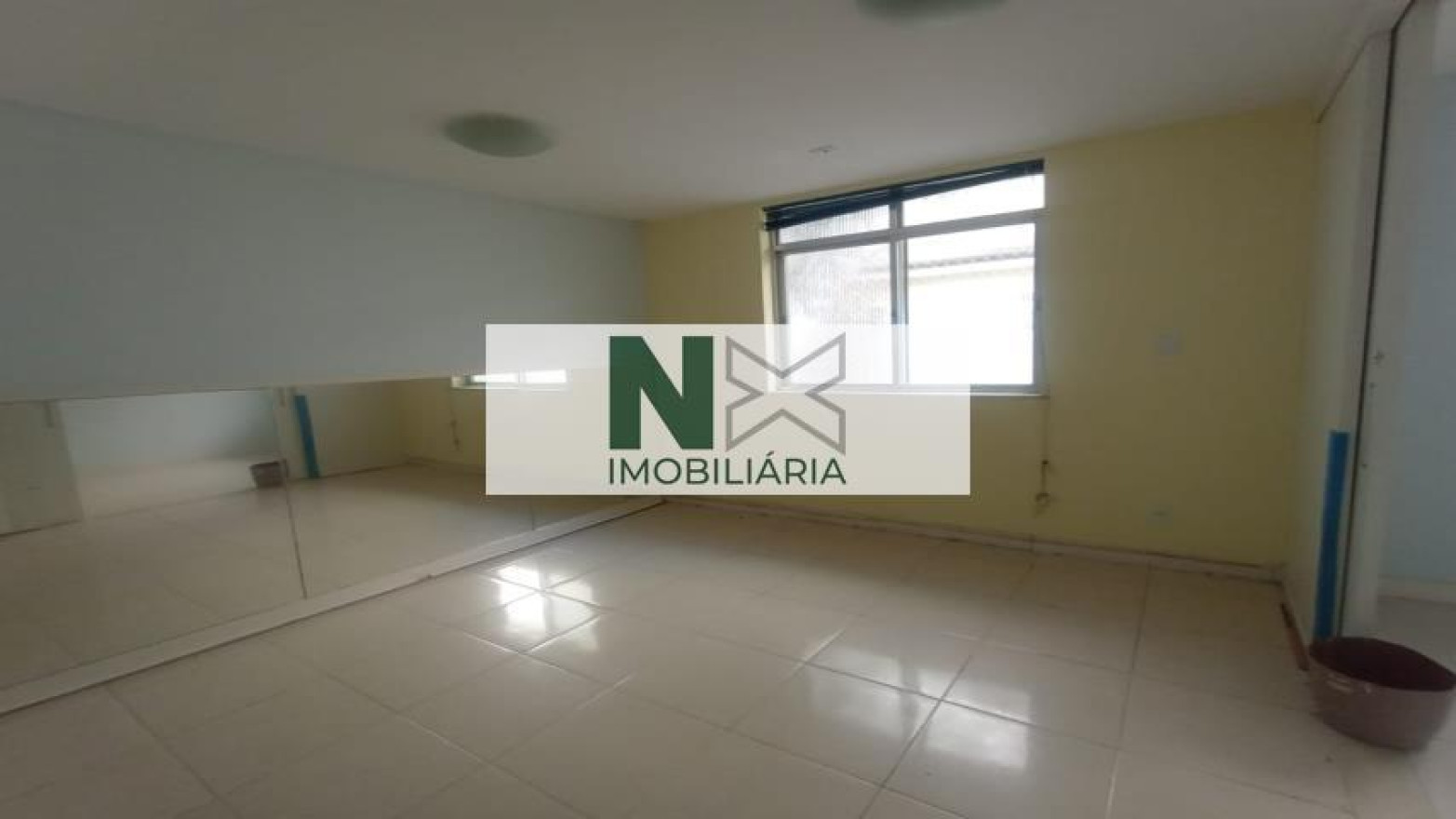 Casa 9 Quartos 200m² 