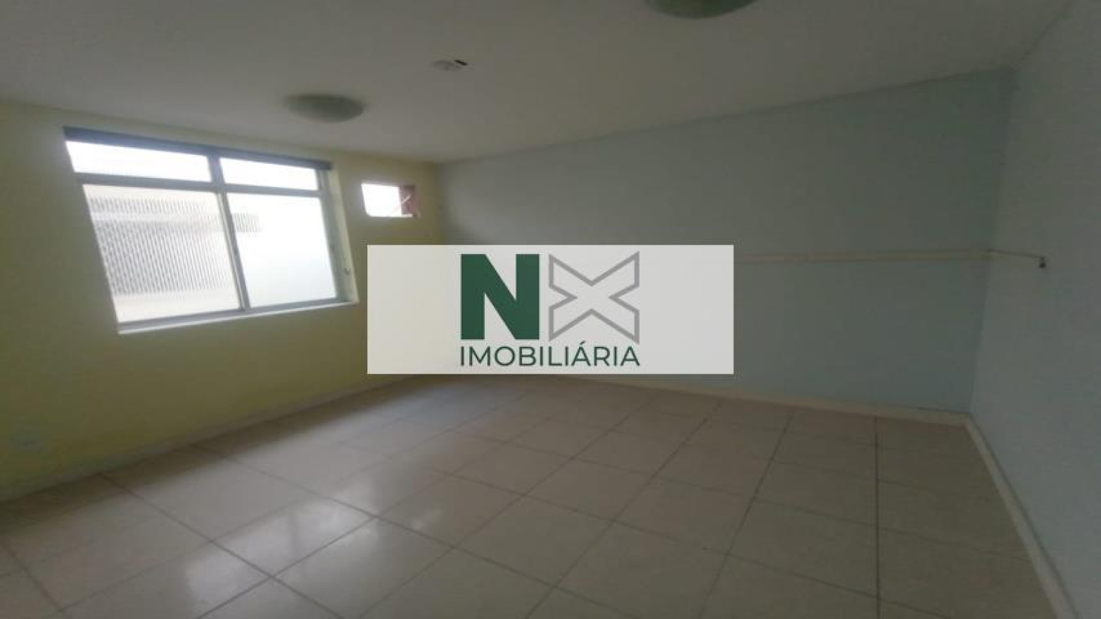 Casa 9 Quartos 200m² 