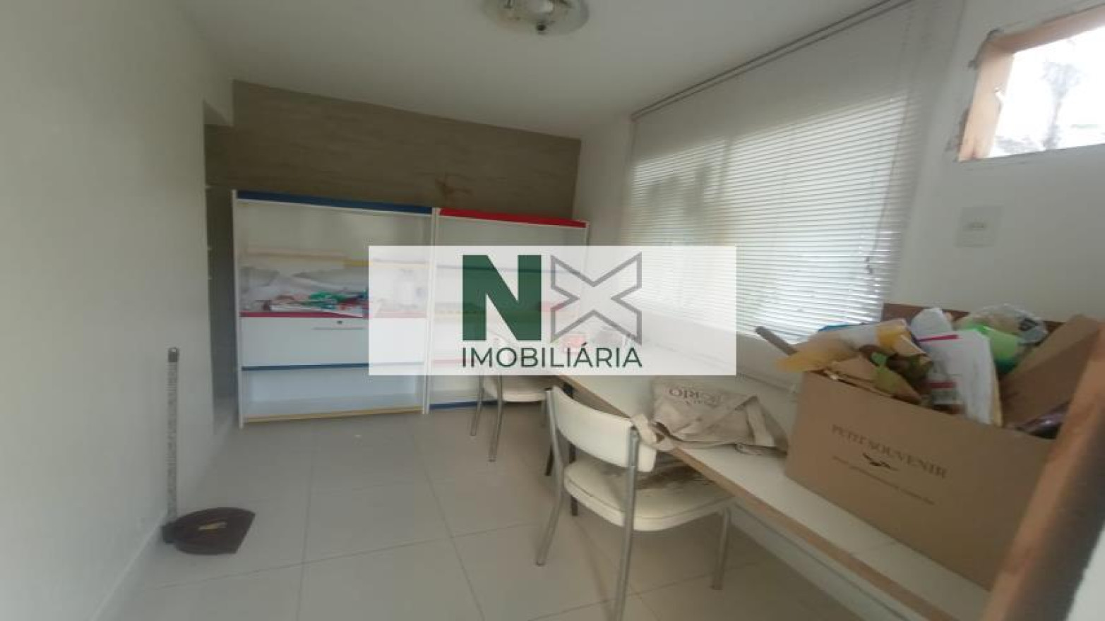 Casa 9 Quartos 200m² 