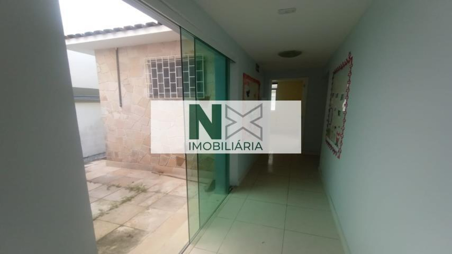 Casa 9 Quartos 200m² 