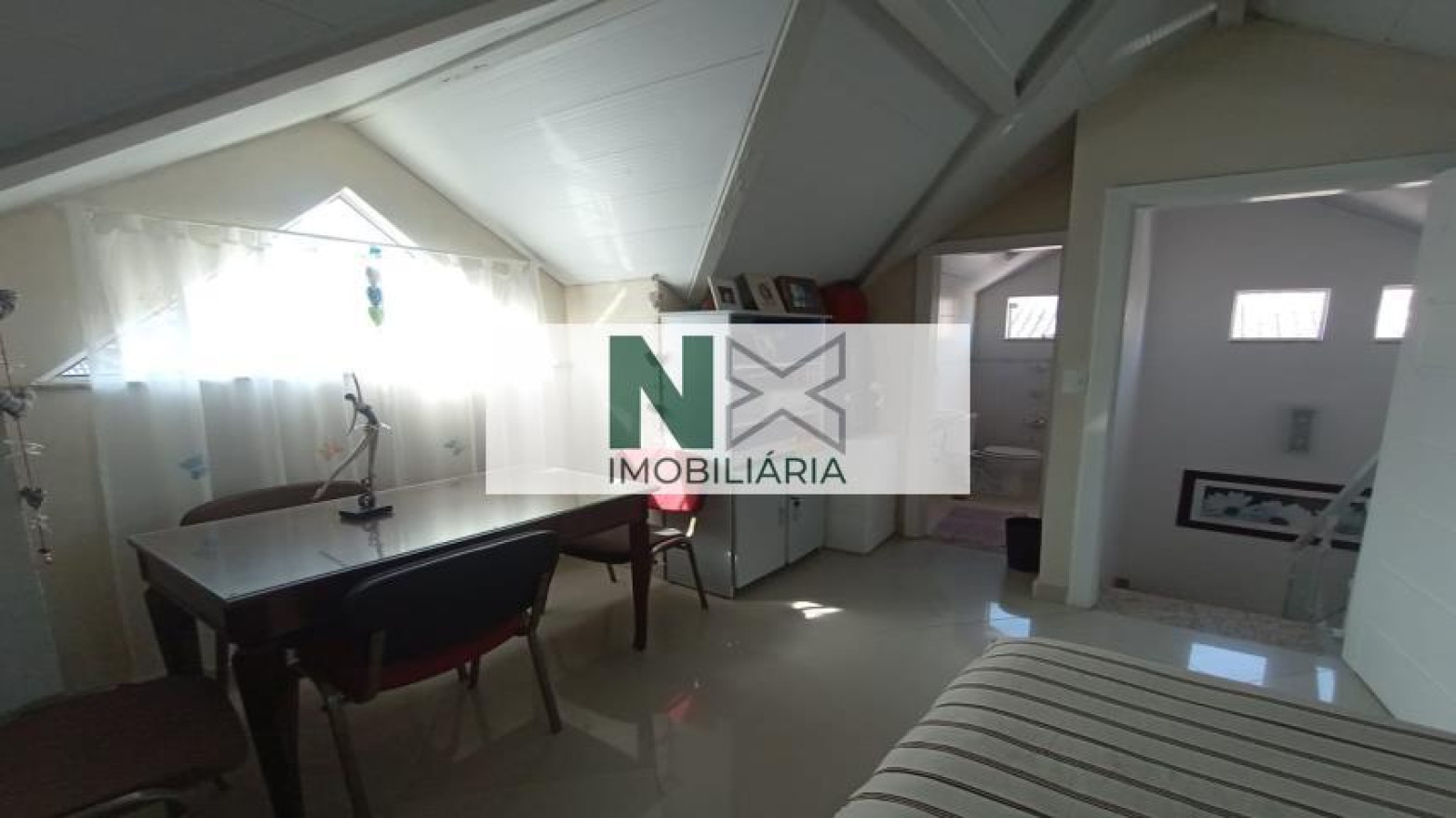 Casa 5 Quartos 300m² 