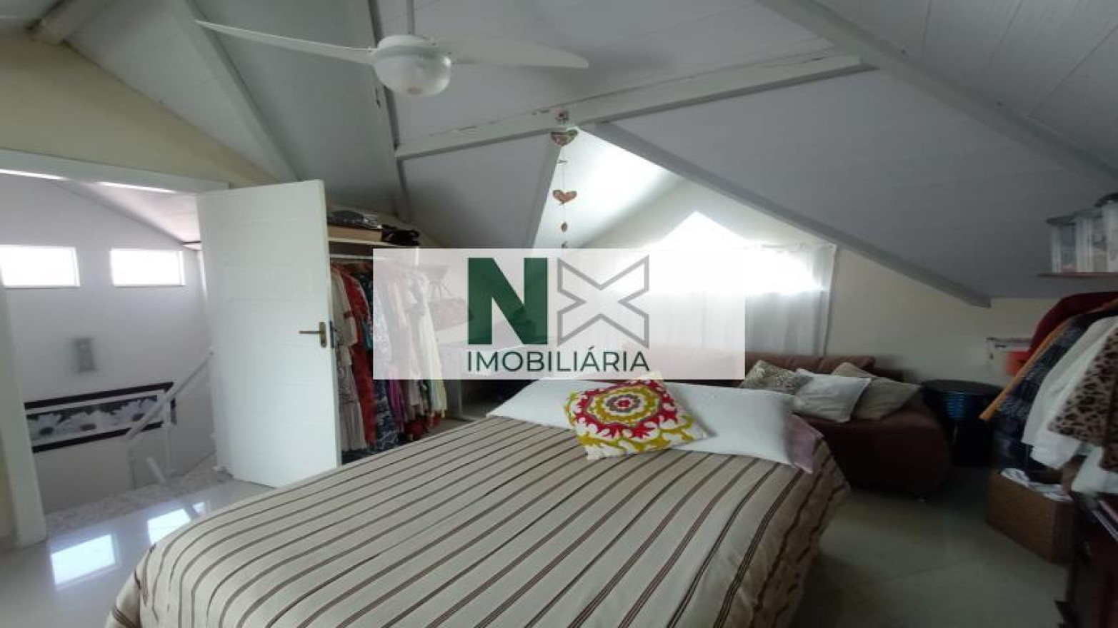 Casa 5 Quartos 300m² 