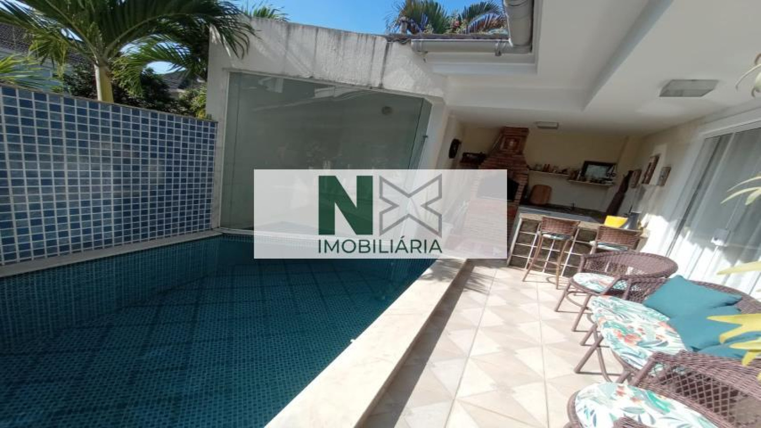 Casa 5 Quartos 300m² 