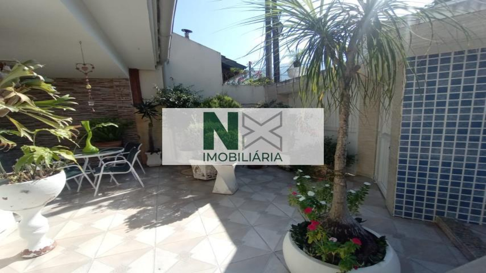 Casa 5 Quartos 300m² 