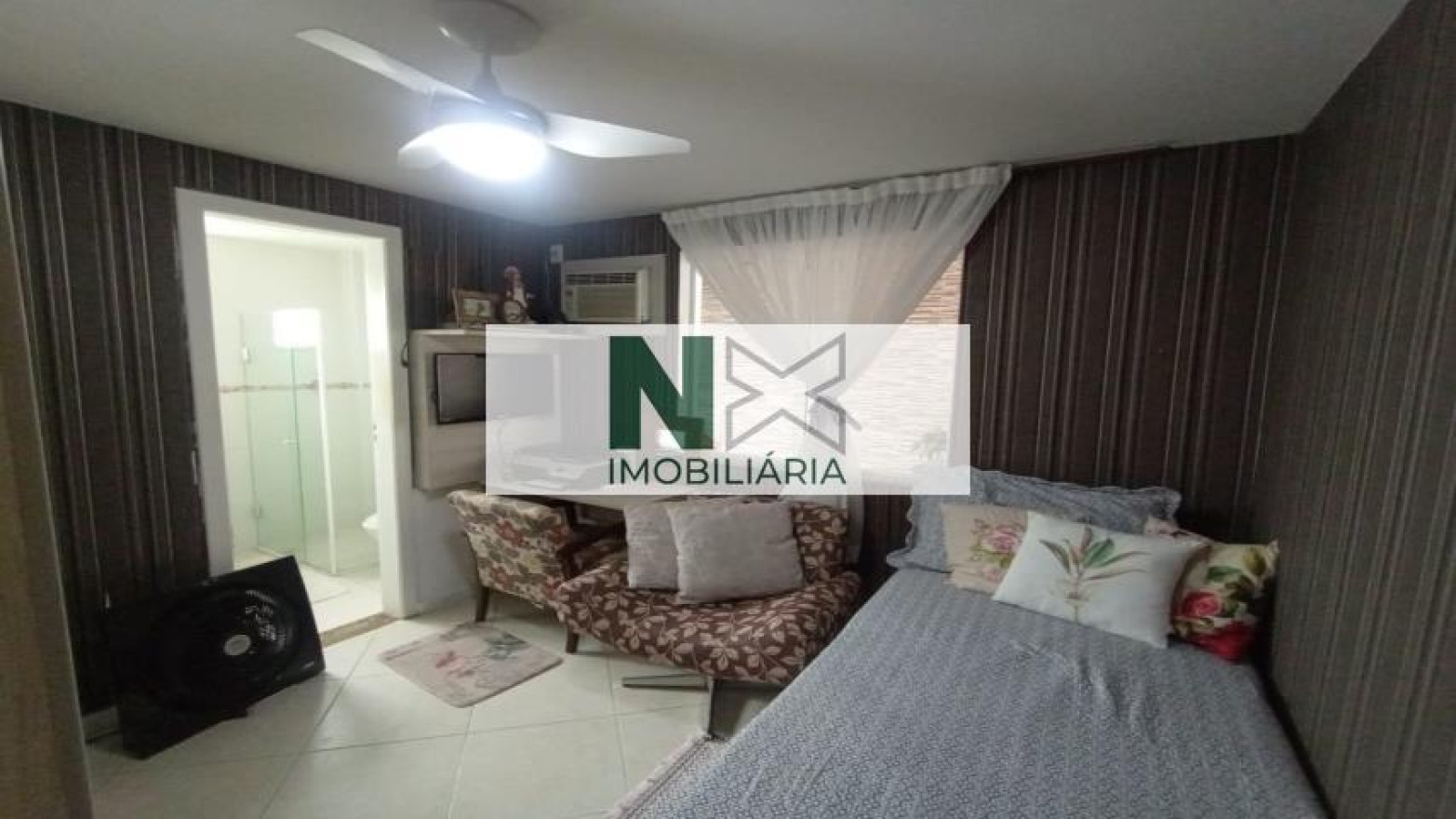 Casa 5 Quartos 300m² 