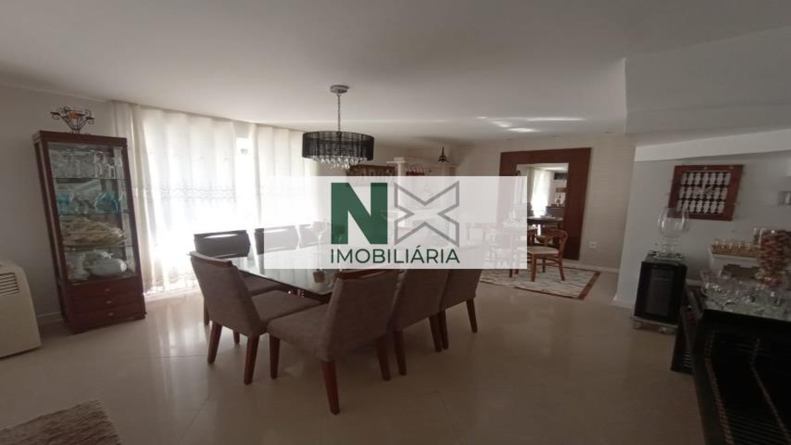 Casa 5 Quartos 300m² 
