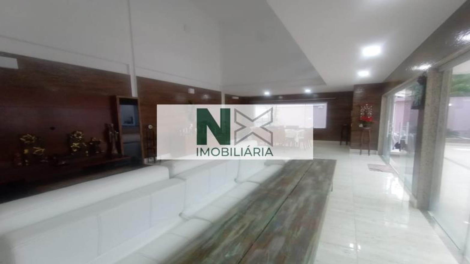 Casa 5 Quartos 350m² 