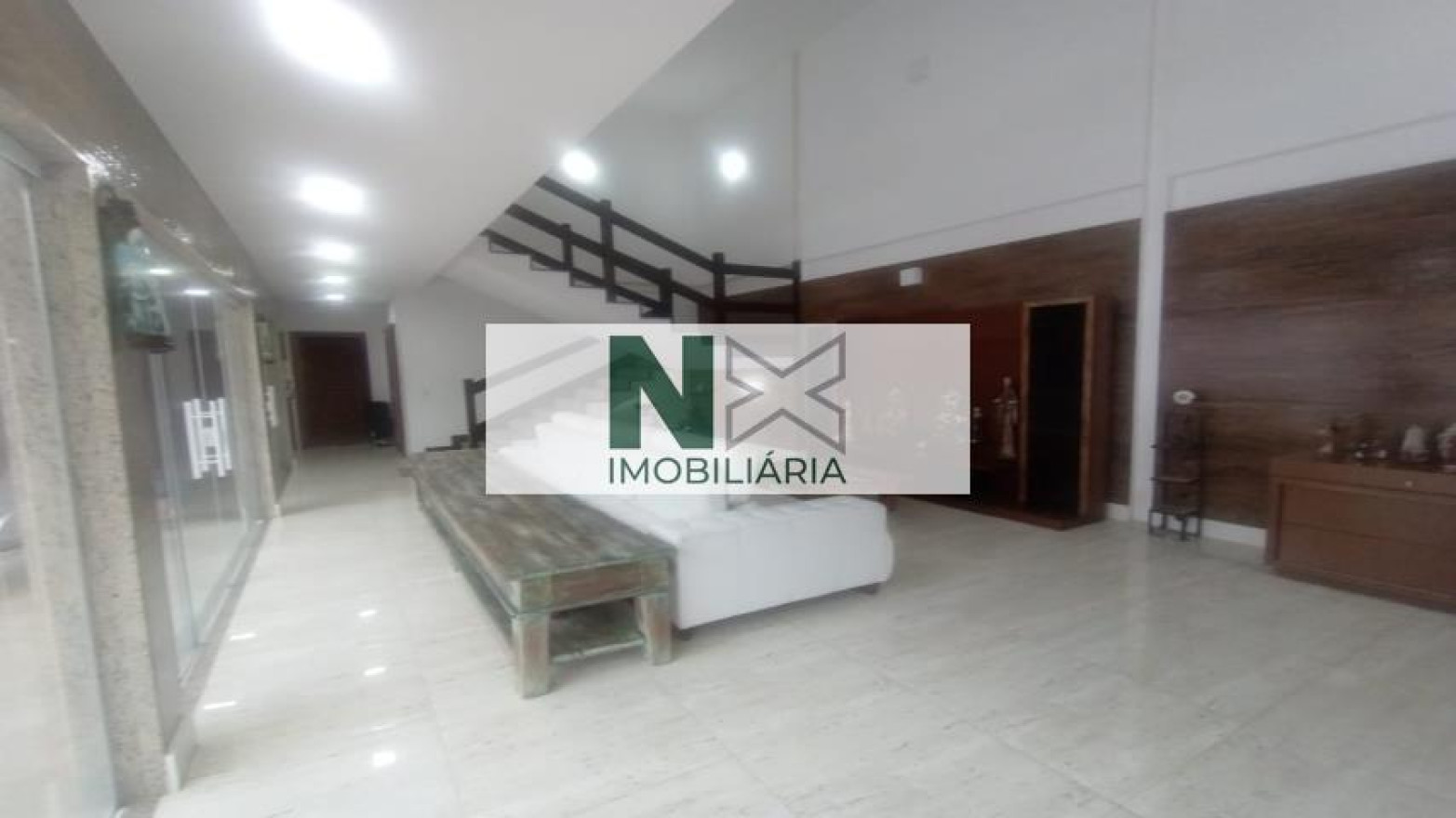 Casa 5 Quartos 350m² 