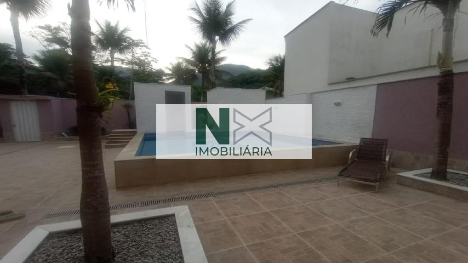 Casa 5 Quartos 350m² 