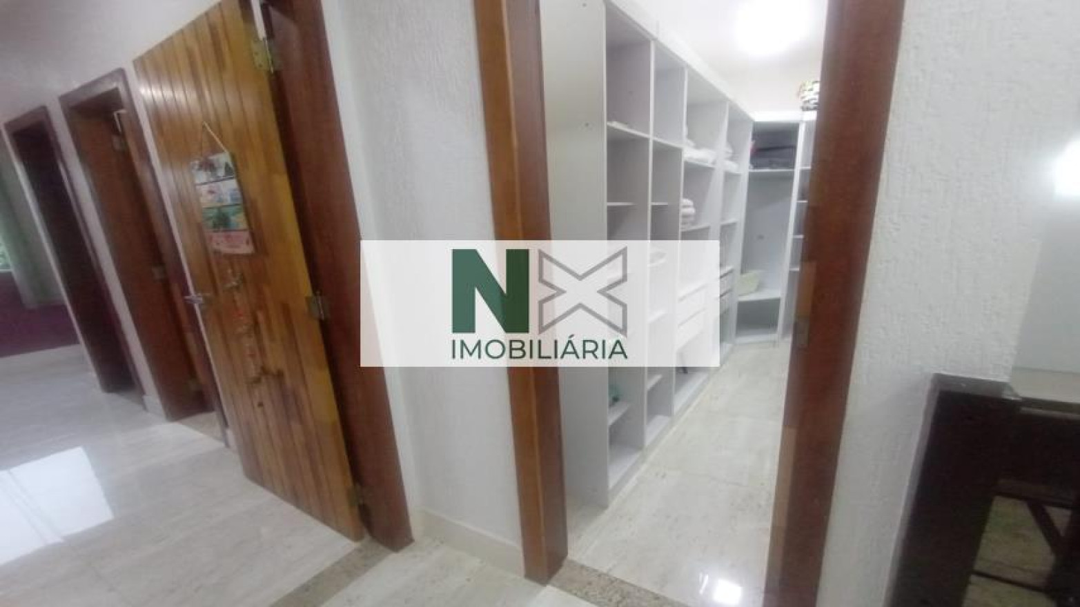 Casa 5 Quartos 350m² 