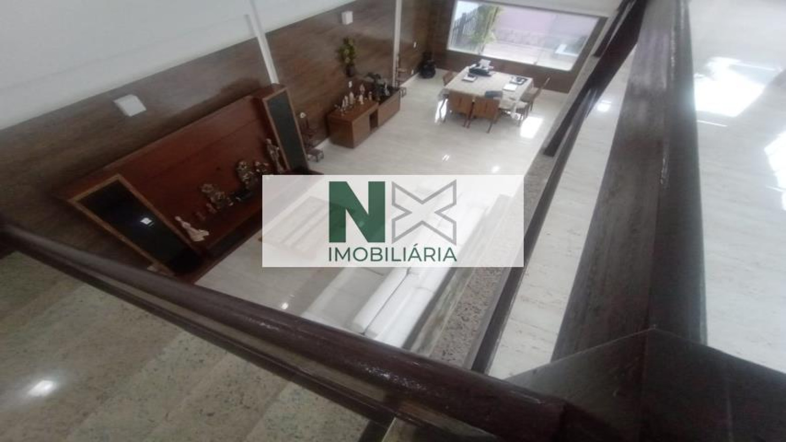 Casa 5 Quartos 350m² 