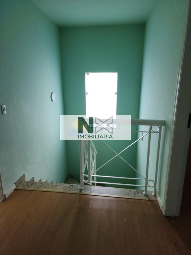 CASA 3 Quartos 220m² 