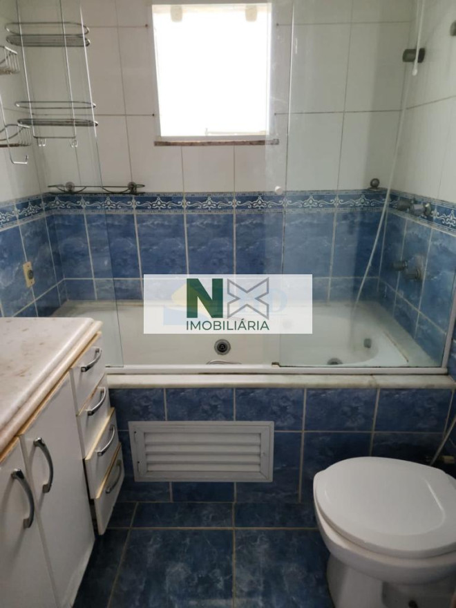 CASA 3 Quartos 220m² 
