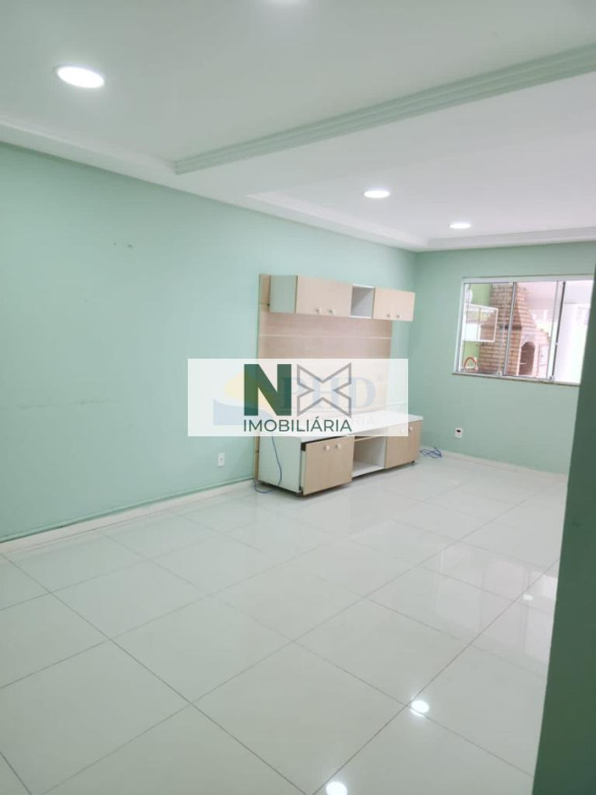 CASA 3 Quartos 220m² 