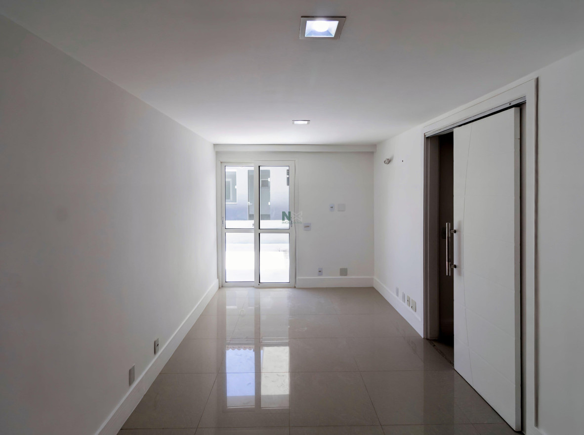 Casa 6 Quartos 700m² 
