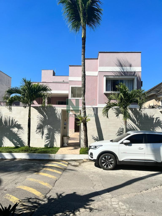 Casa 5 Quartos 350m² 
