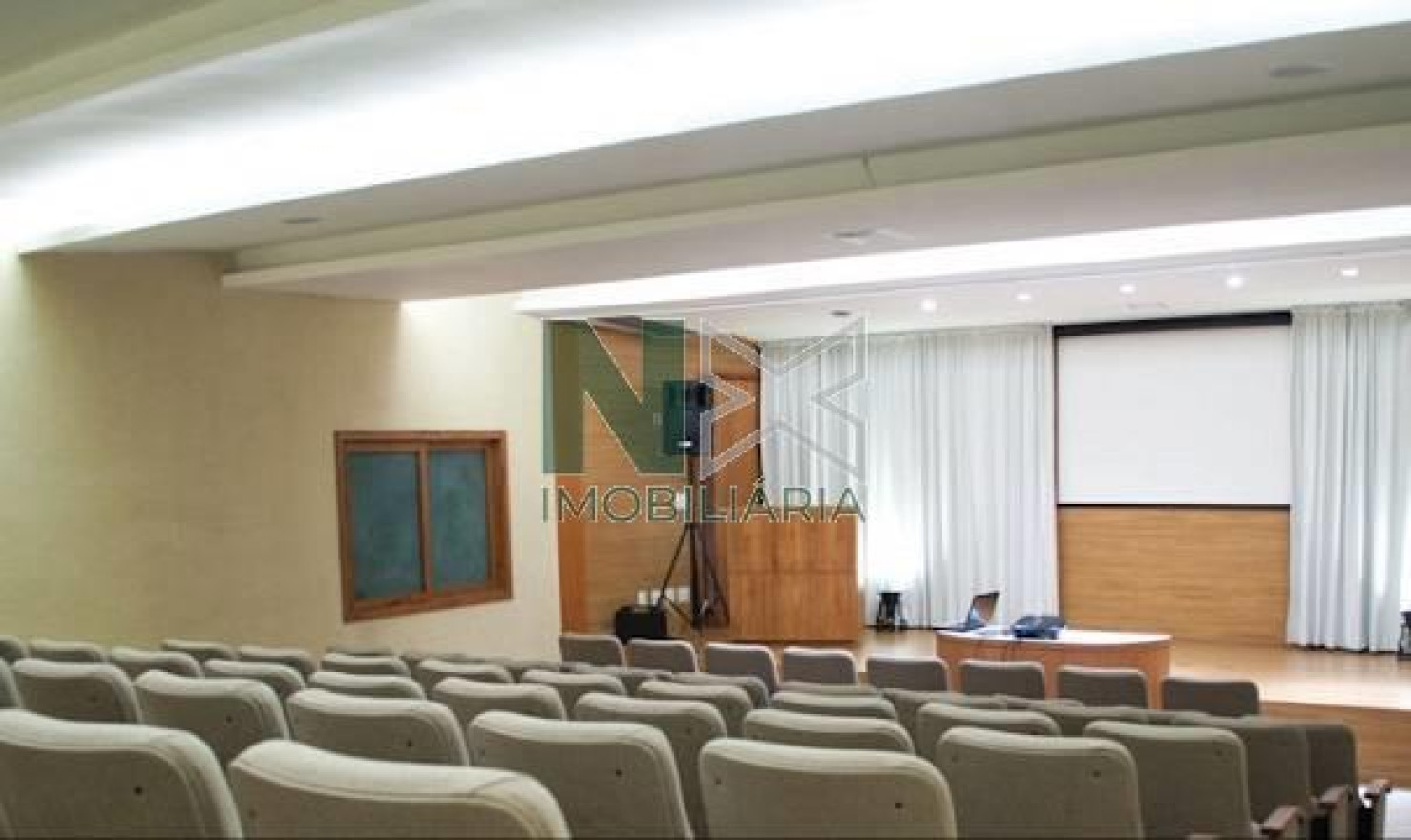 Comercial/Industrial 1 Quartos 86m² 
