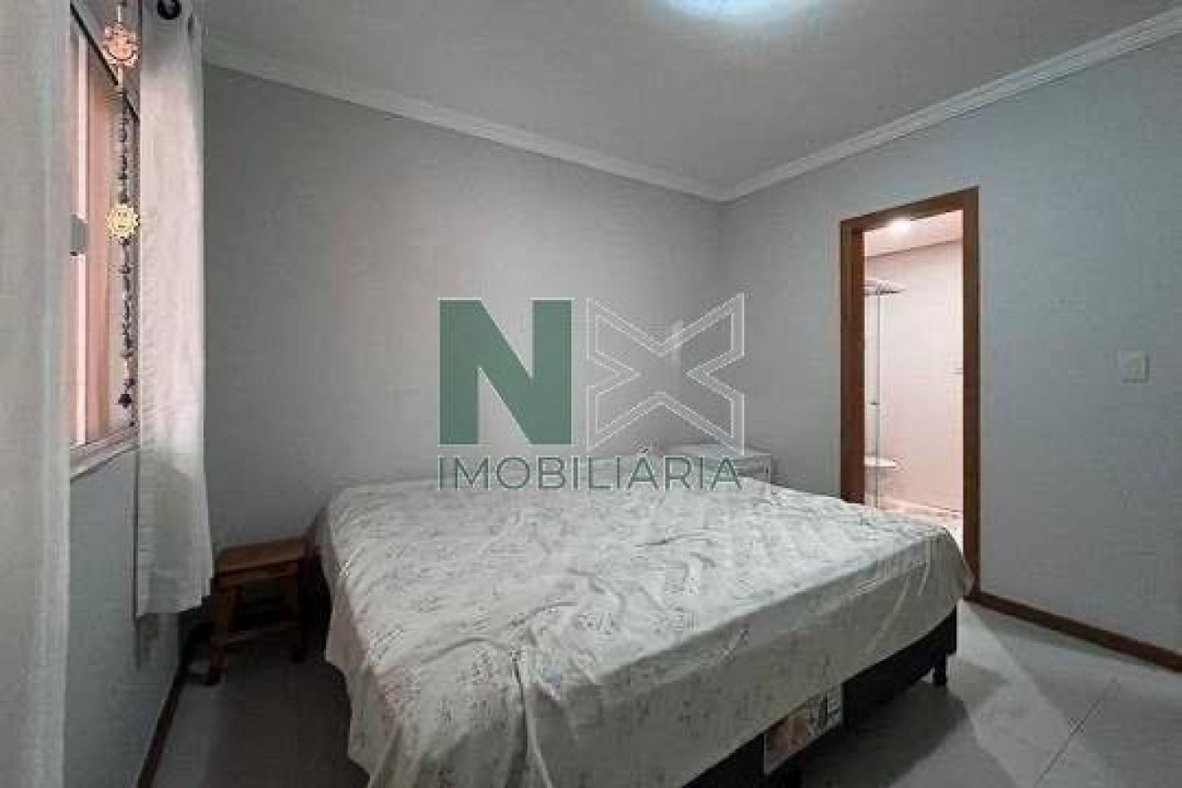 Casa 4 Quartos 200m² 