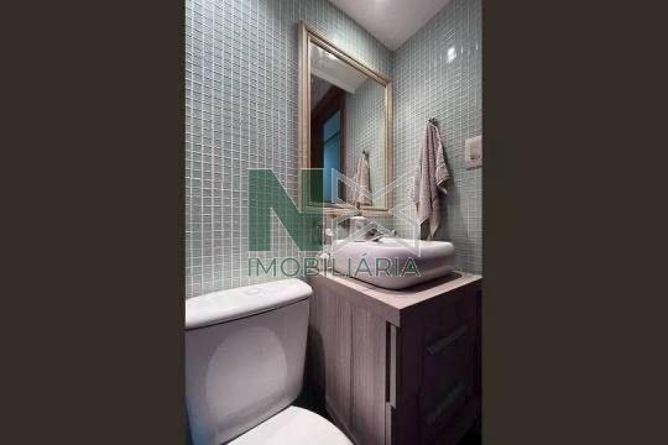 Casa 4 Quartos 200m² 