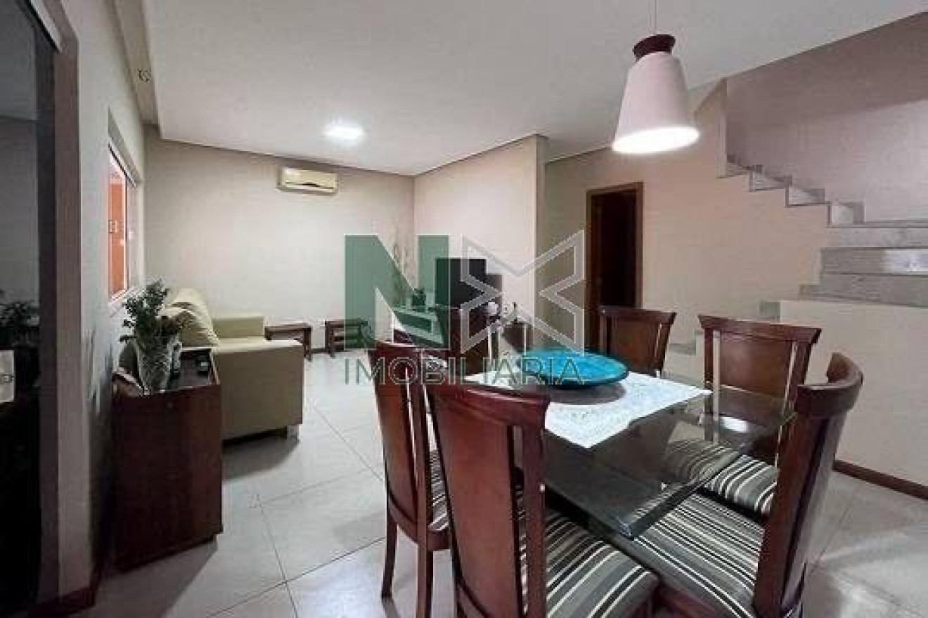 Casa 4 Quartos 200m² 