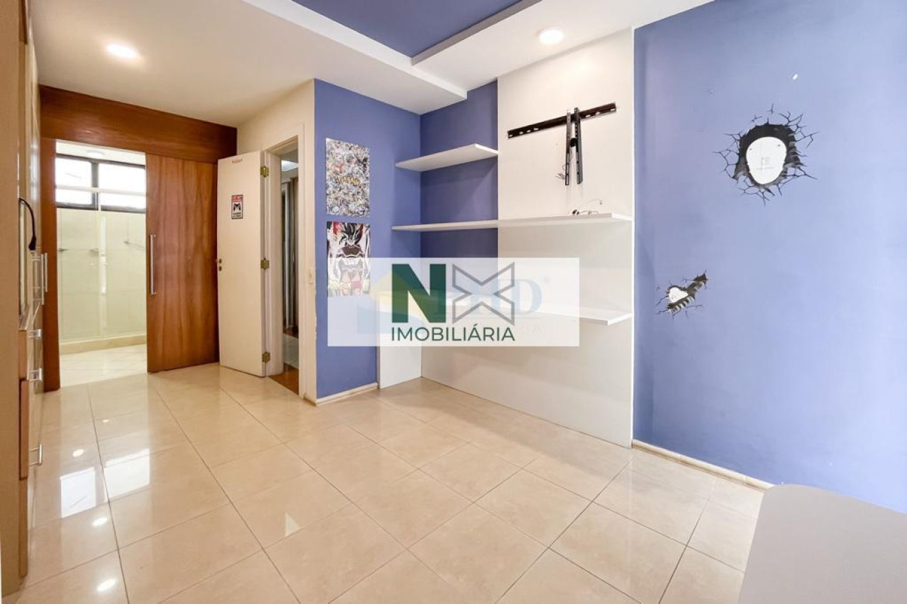 Apartamento 4 Quartos 200m² 