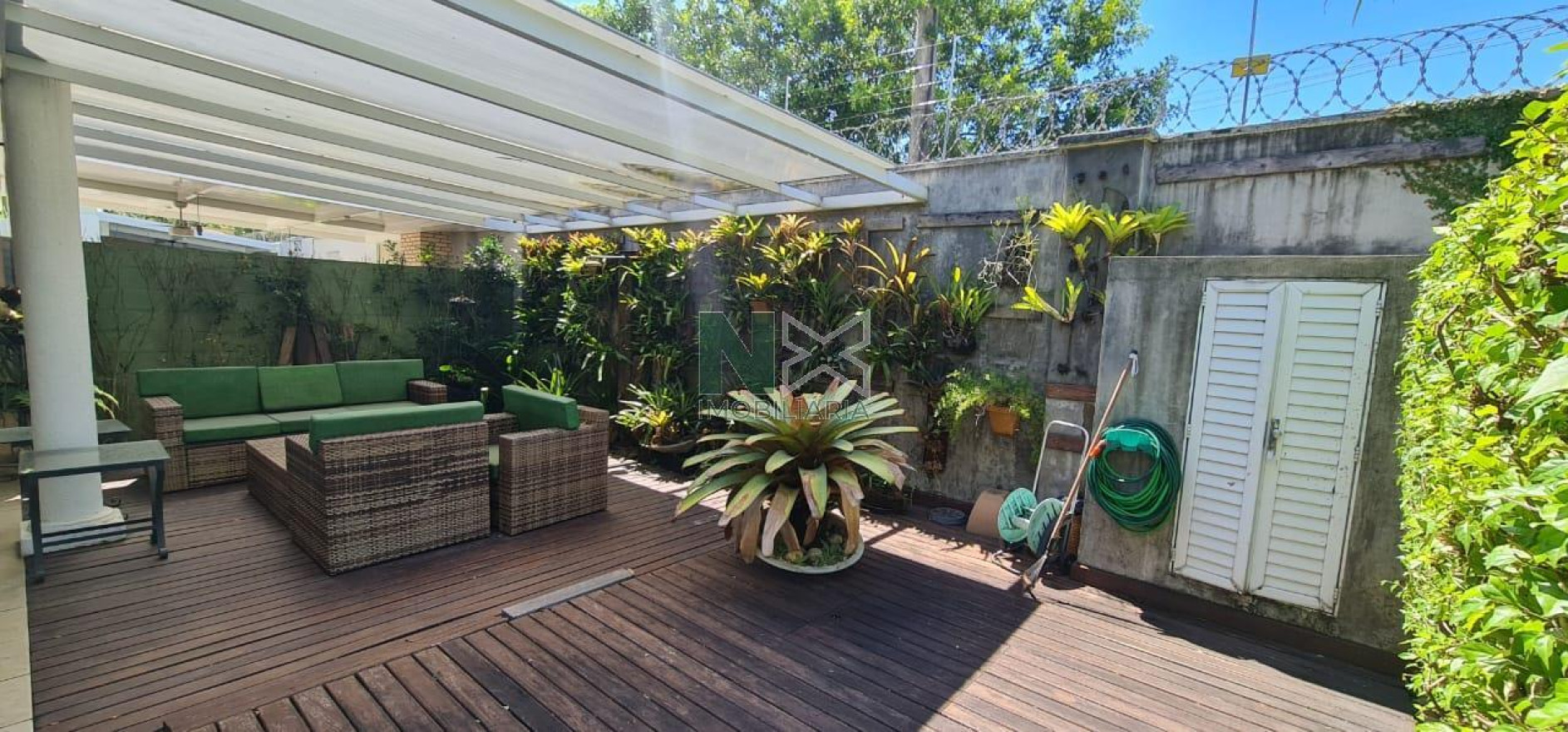 Casa 4 Quartos 213m² 