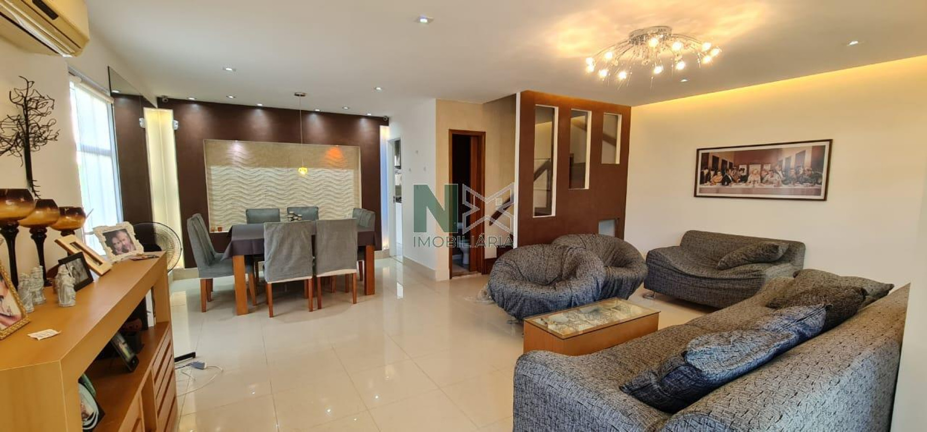 Casa 4 Quartos 213m² 
