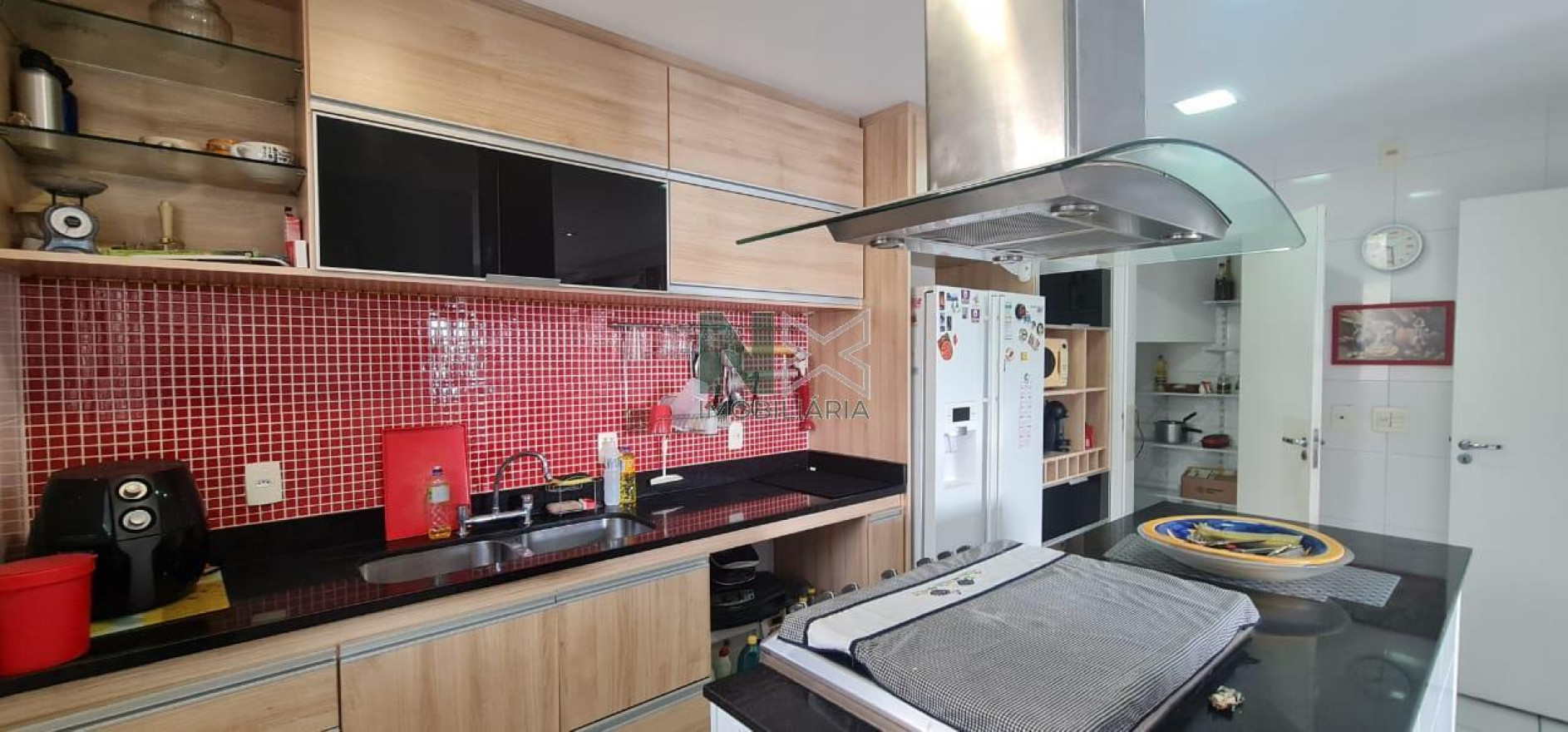 Casa 4 Quartos 213m² 