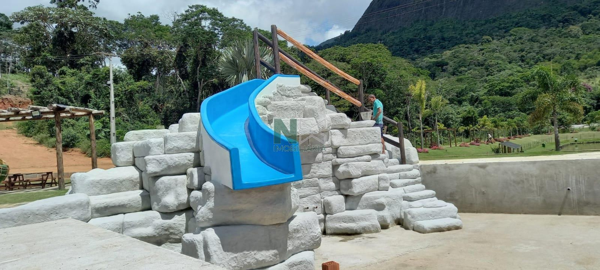 Terreno  1233m² 