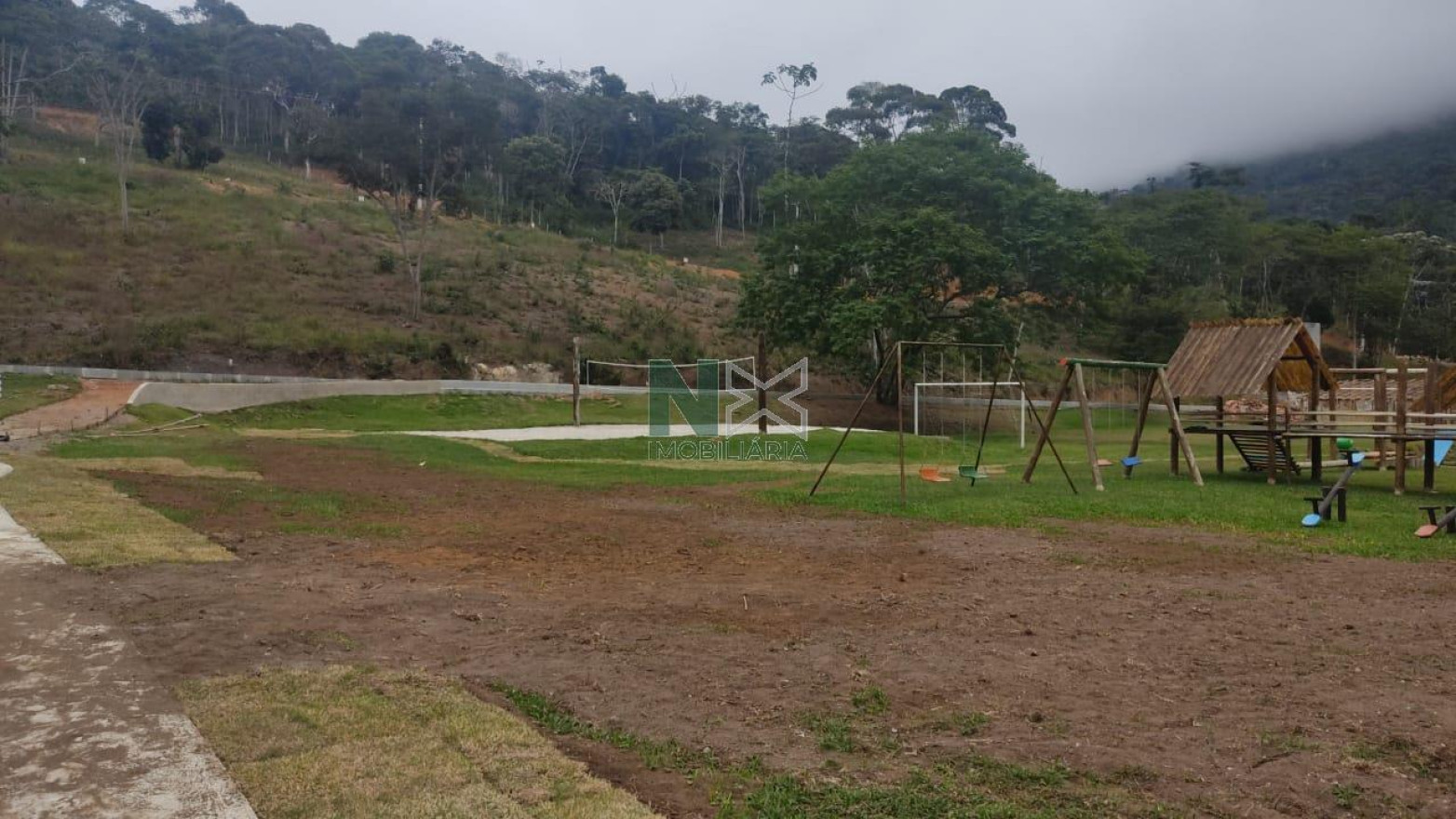 Terreno  1233m² 