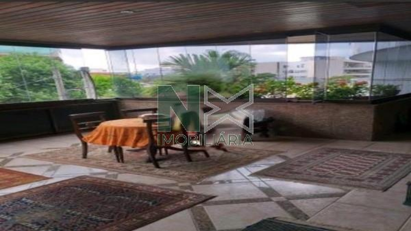 Apartamento 4 Quartos 377m² 