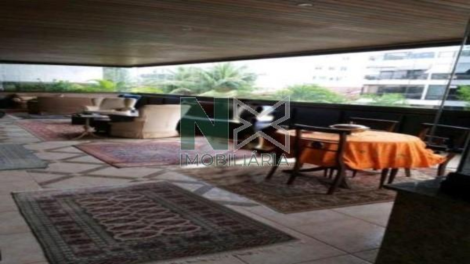Apartamento 4 Quartos 377m² 