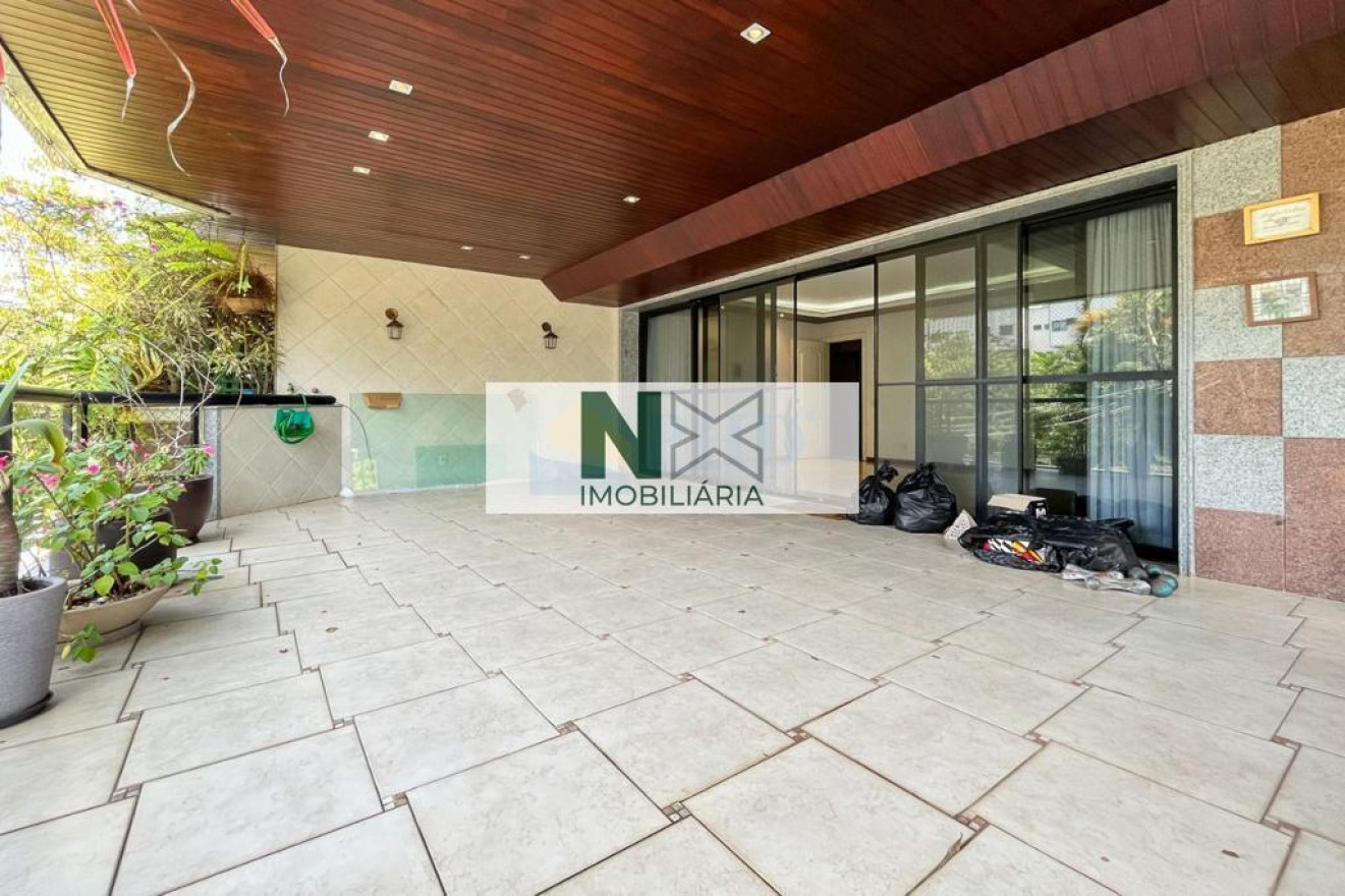 Apartamento 4 Quartos 200m² 
