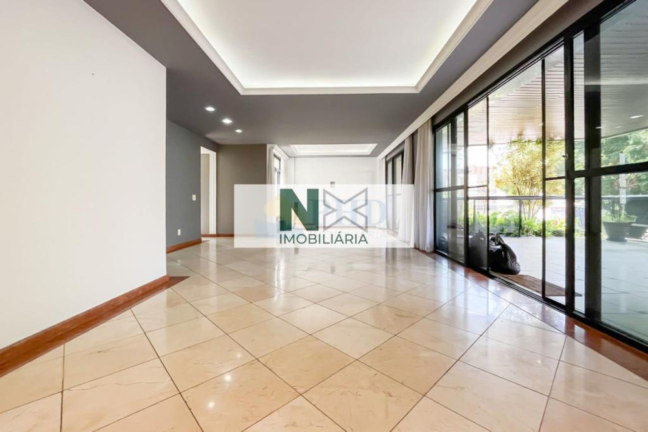 Apartamento 4 Quartos 200m² 