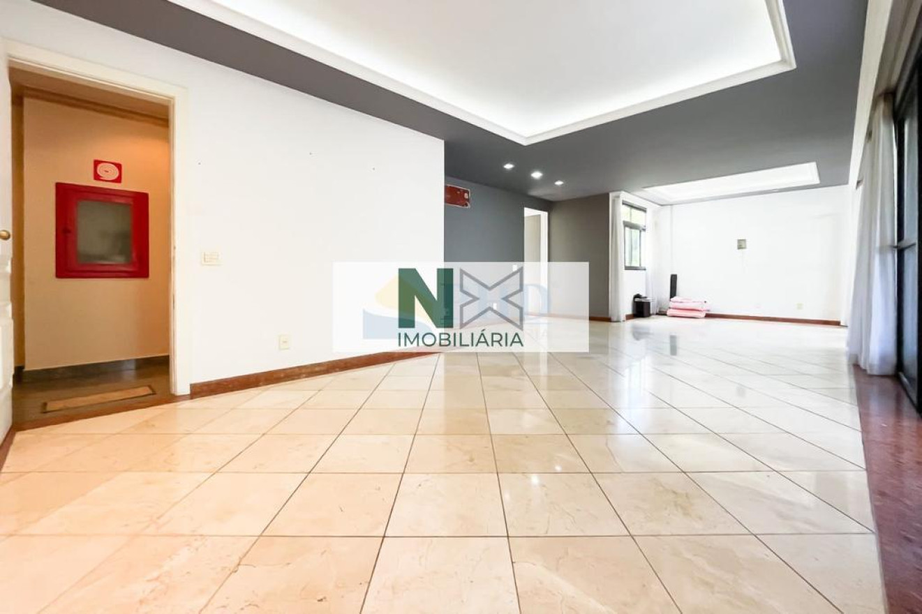 Apartamento 4 Quartos 200m² 