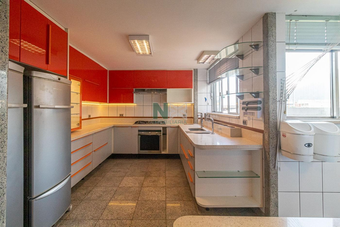 Cobertura 4 Quartos 425m² 