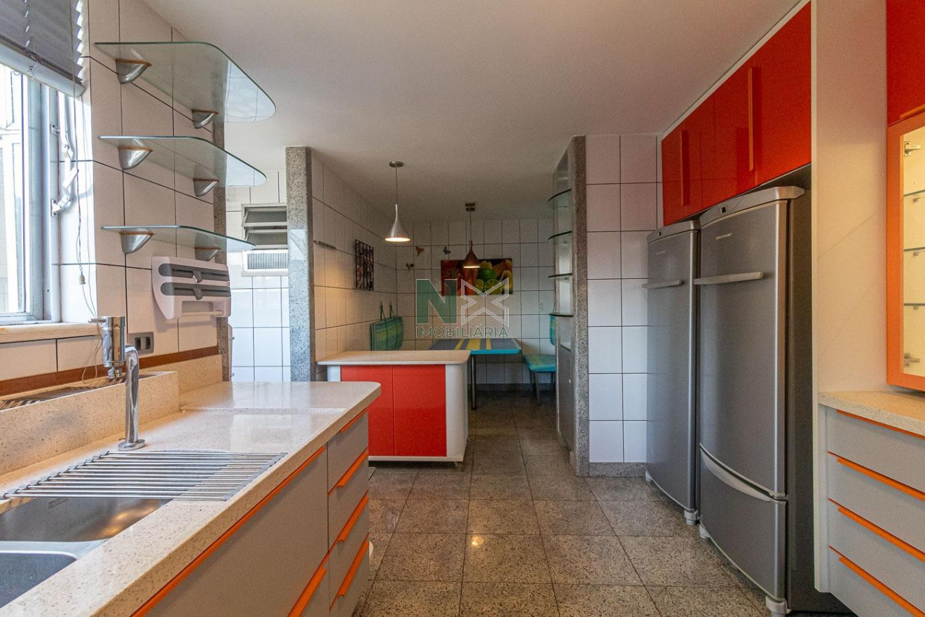 Cobertura 4 Quartos 425m² 