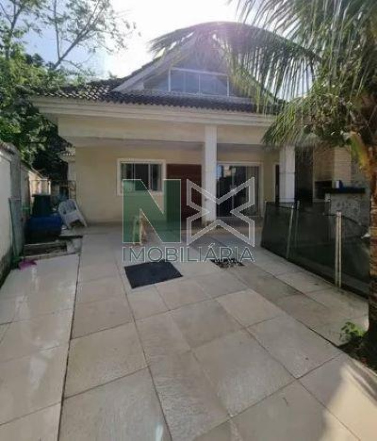 Casa 3 Quartos 200m² 