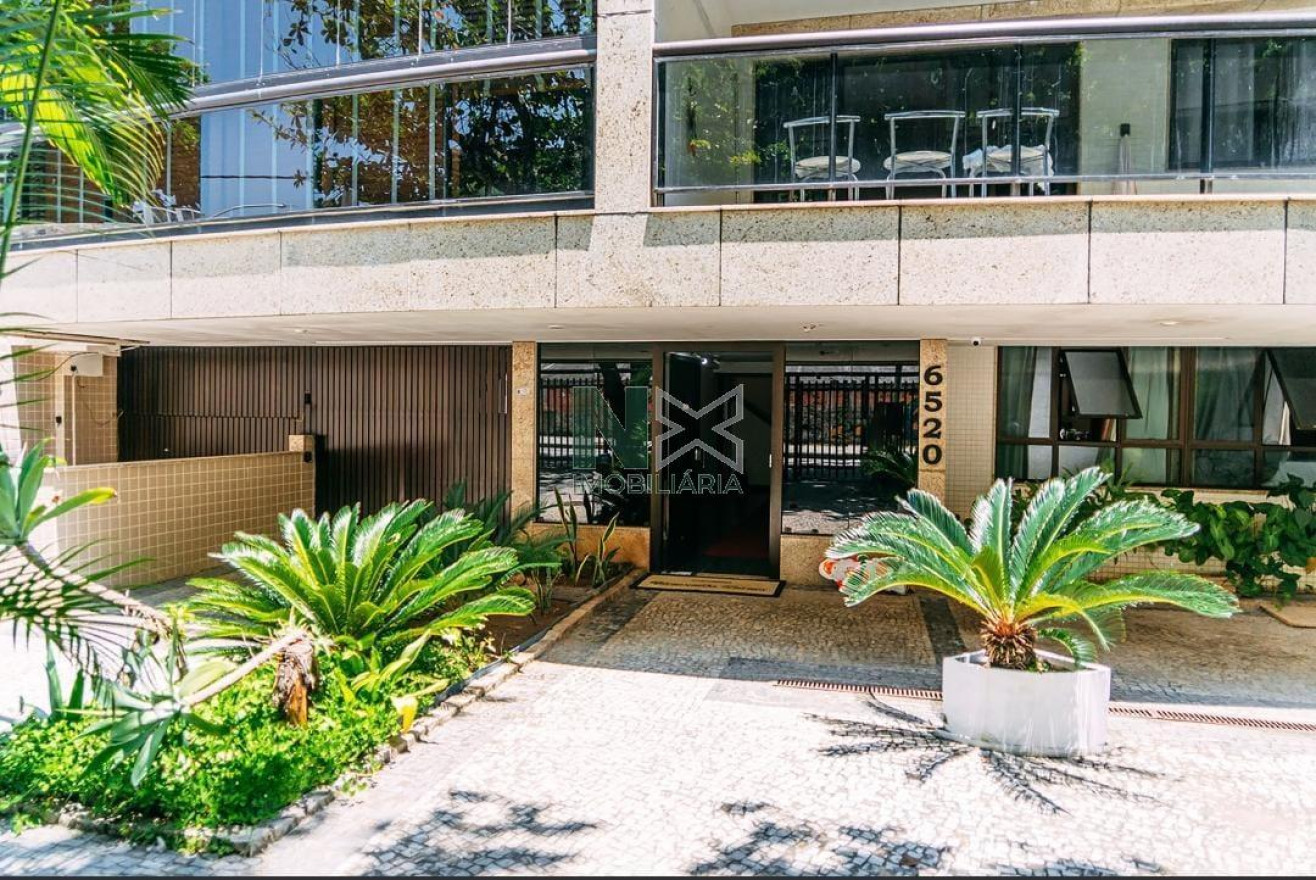 Cobertura 3 Quartos 180m² 
