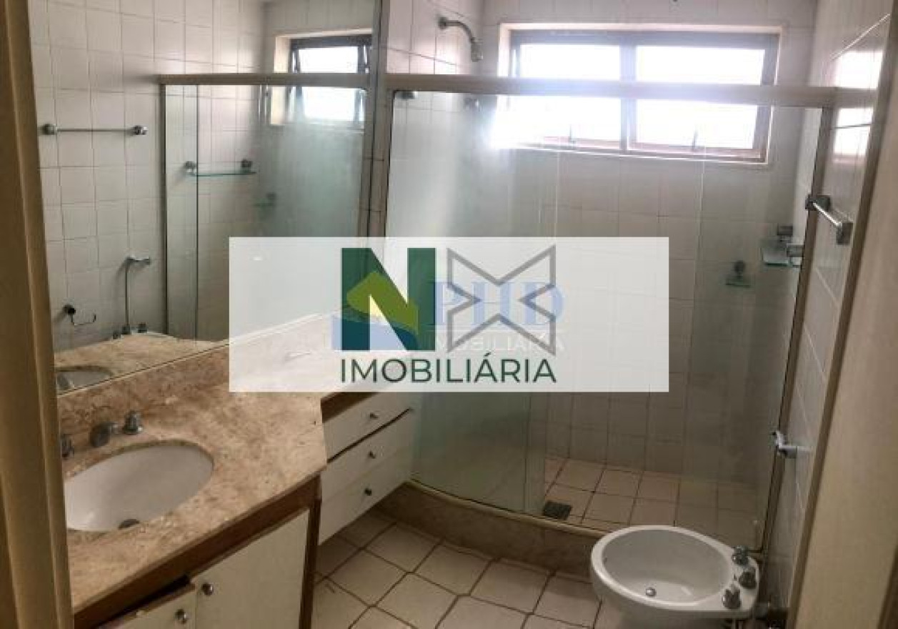 Apartamento 3 Quartos 147m² 