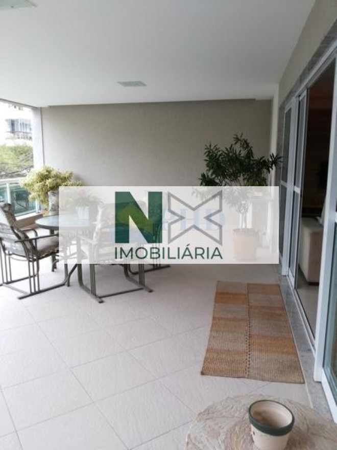 Apartamento 3 Quartos 190m² 