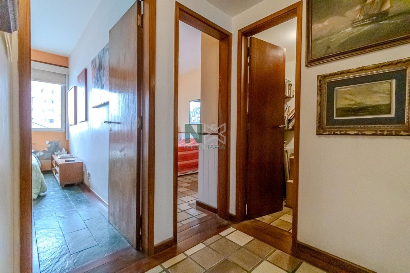 Apartamento 3 Quartos 137m² 