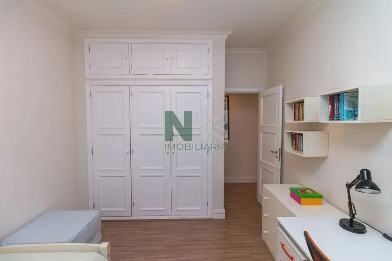 Apartamento 3 Quartos 153m² 