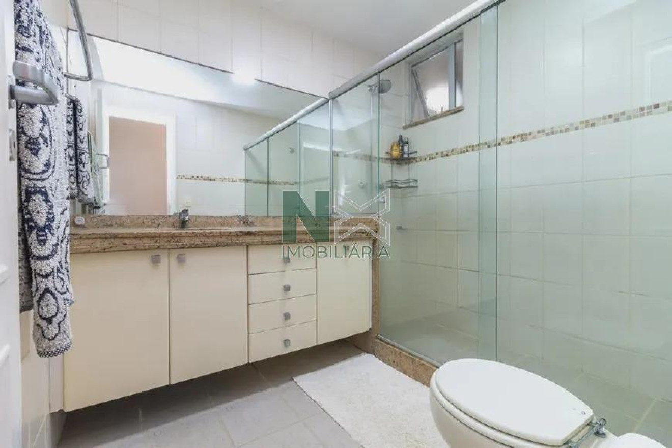 Apartamento 3 Quartos 153m² 
