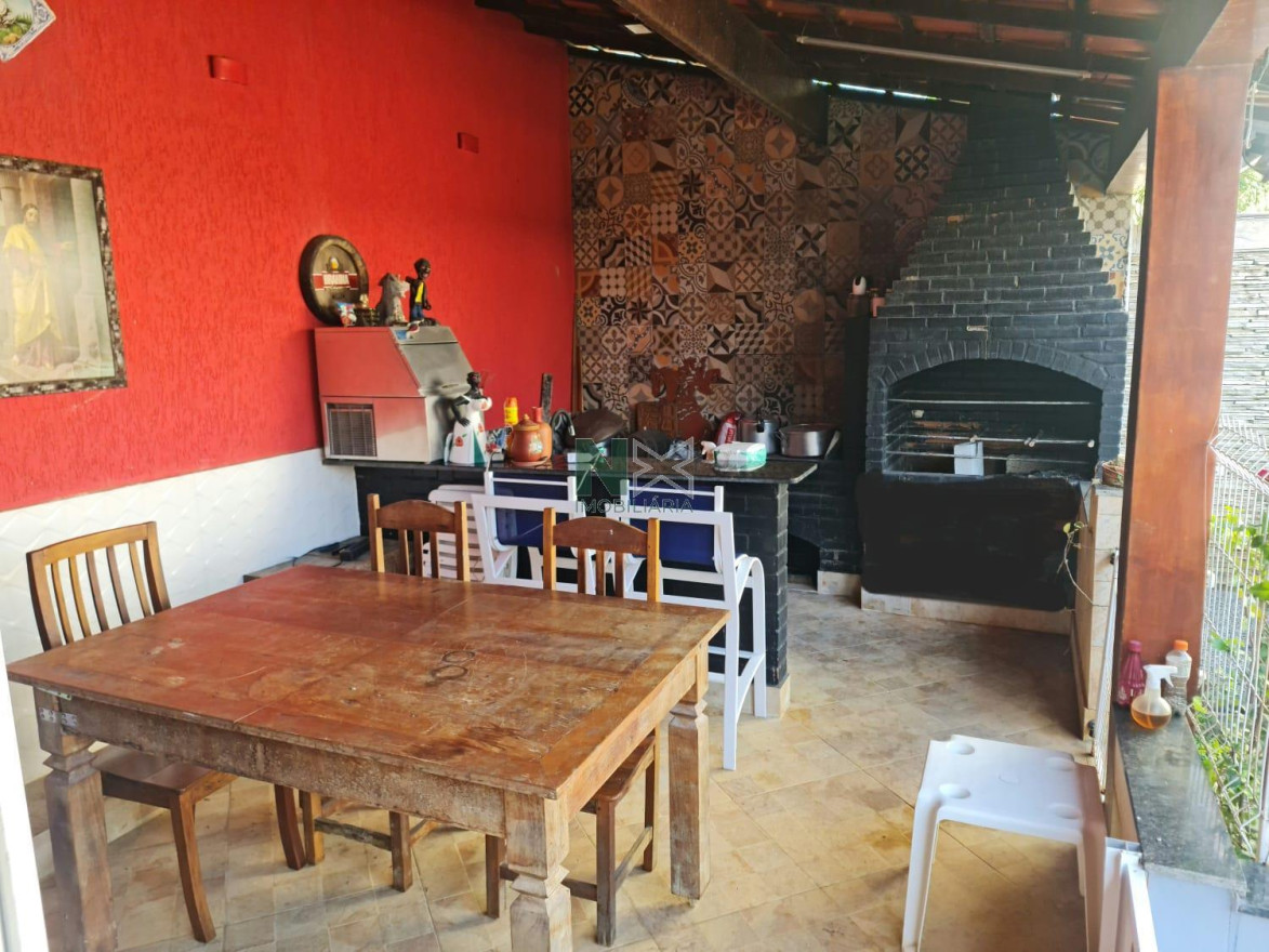 Casa 4 Quartos 600m² 