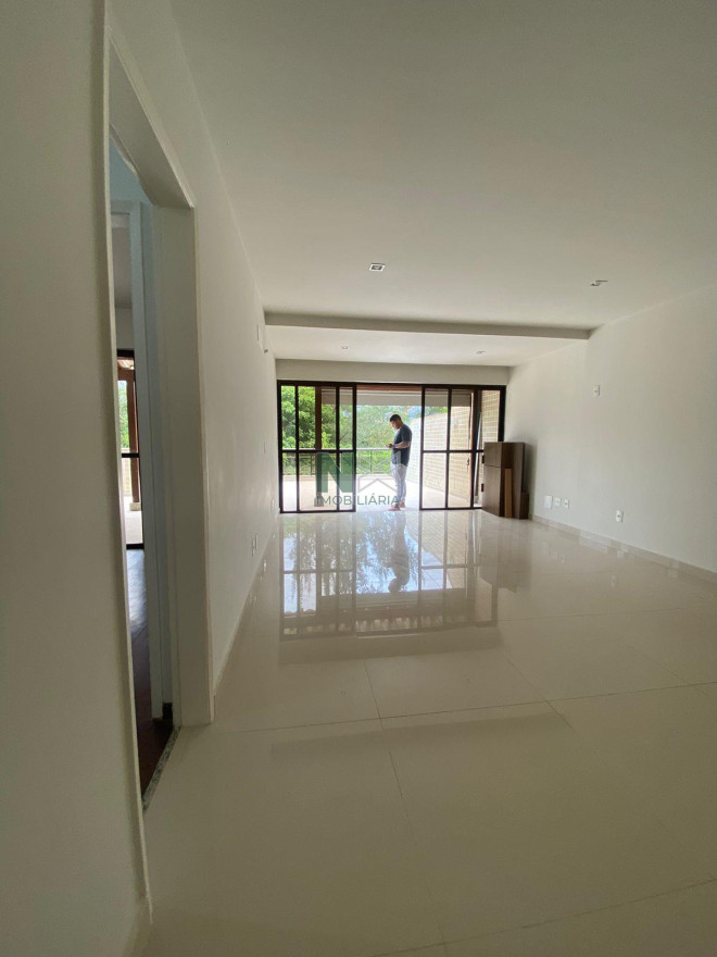 Cobertura 3 Quartos 206m² 