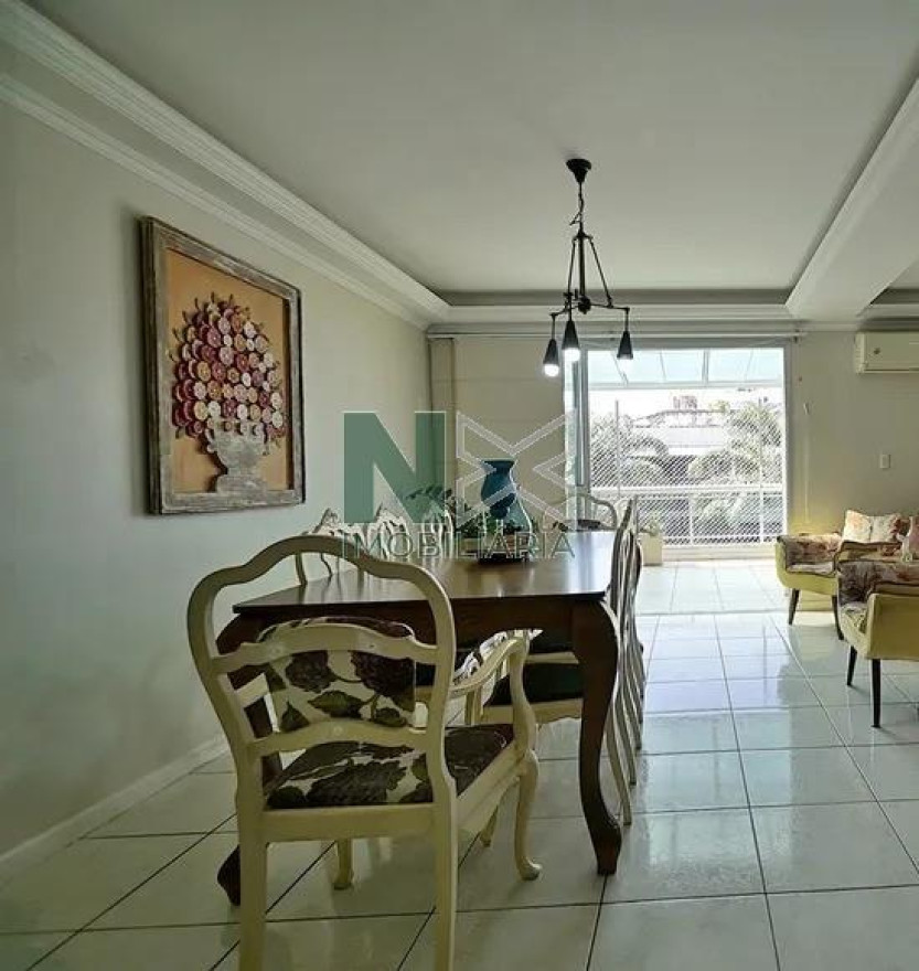 APARTAMENTO 3 Quartos 392m² 