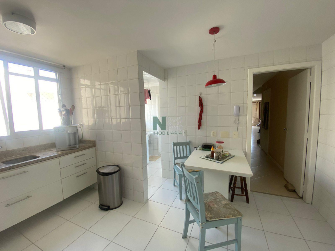 Cobertura 4 Quartos 212m² 