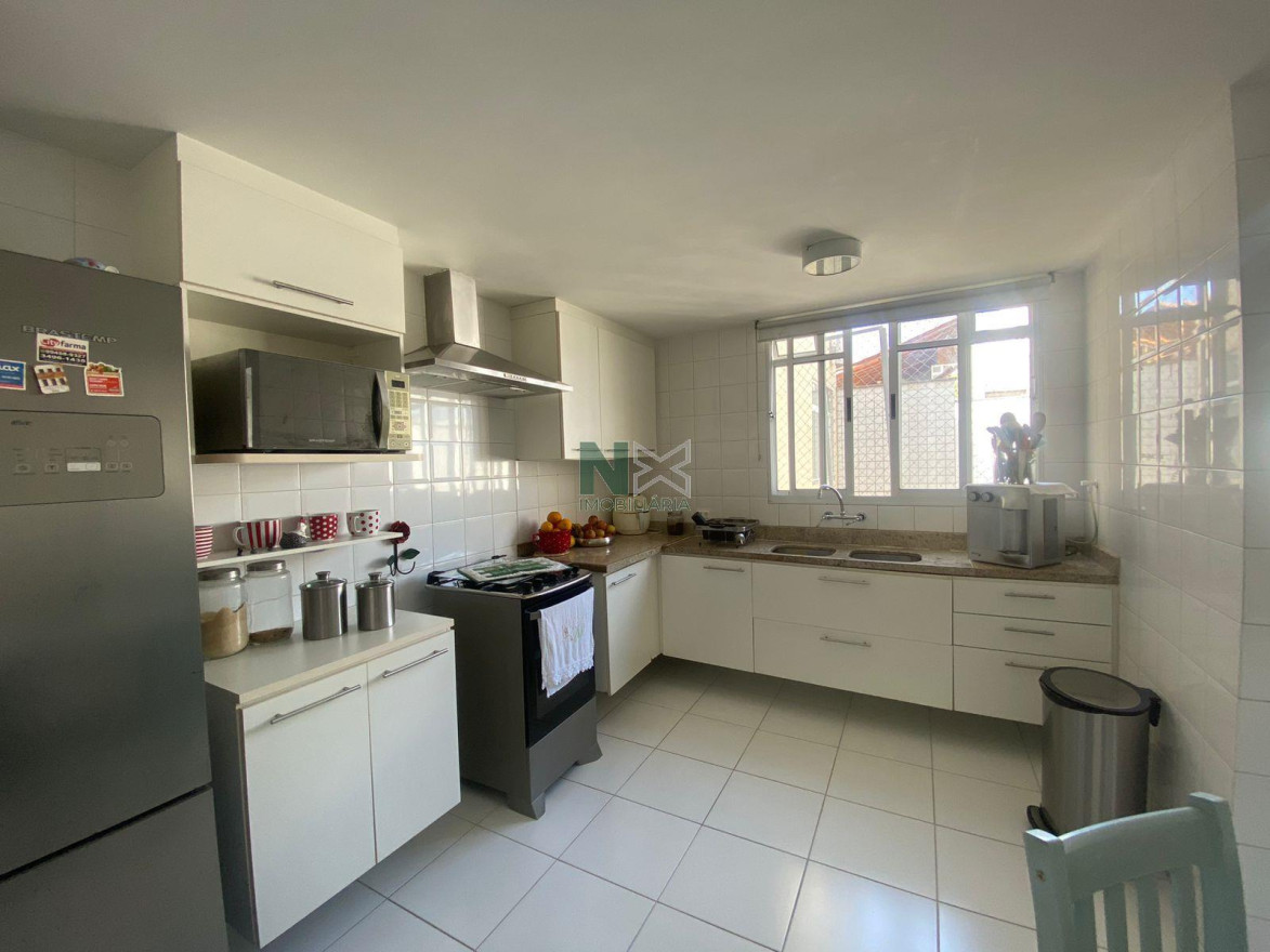 Cobertura 4 Quartos 212m² 