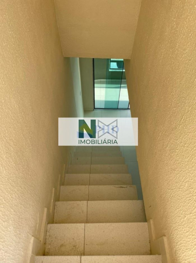 Casa 4 Quartos 150m² 
